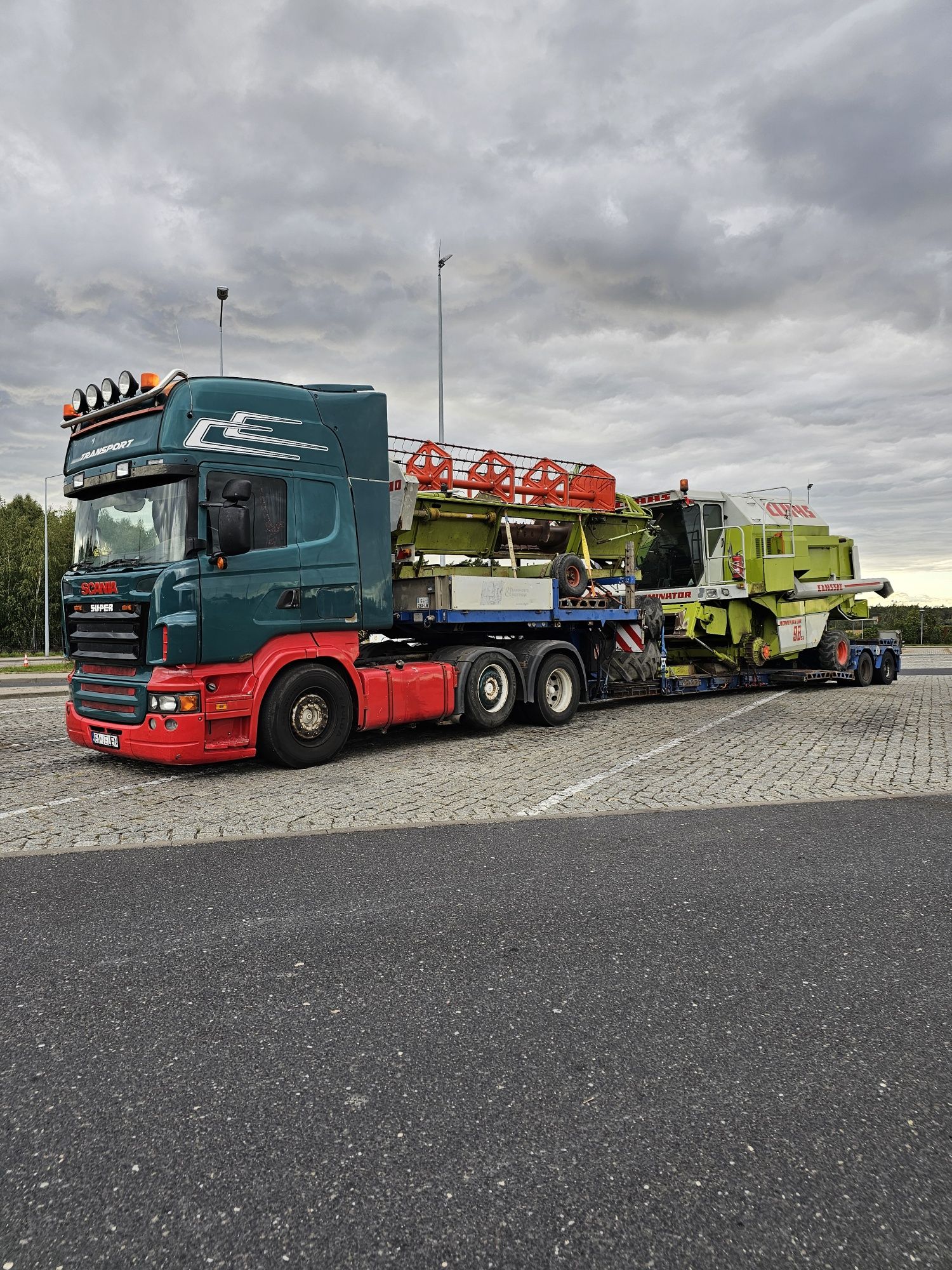 Pomoc Drogowa TIR/BUS/OSOBOWE 24H Laweta/Transport Niskopodwoziowy