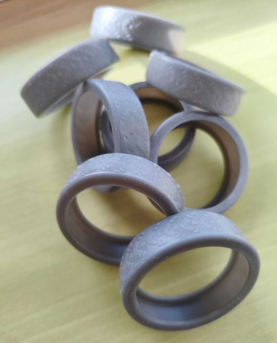 NOWE Kółka silikonowe do walizki 8 szt.