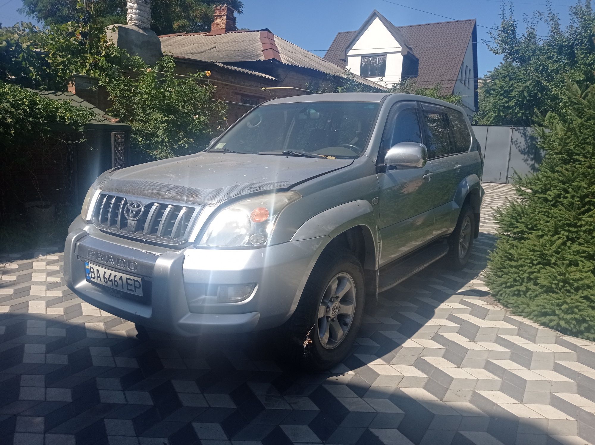 Продаю Toyota land cruiser Prado 120