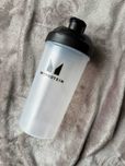 НОВА пляшка шейкер MyProtein під спорт.харчування, воду 600ml
