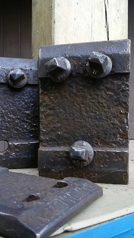stare sztaby, śruby