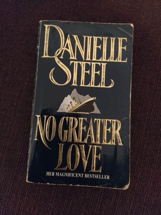 Danielle Steel No Greater Love