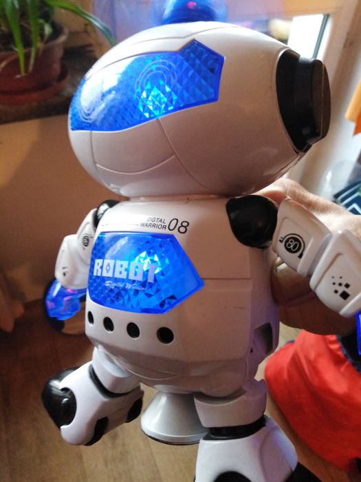 Poruszający Robot Rewelacja