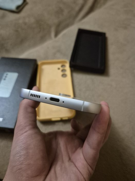 Samsung Galaxy S23 Fe 8/256 новый