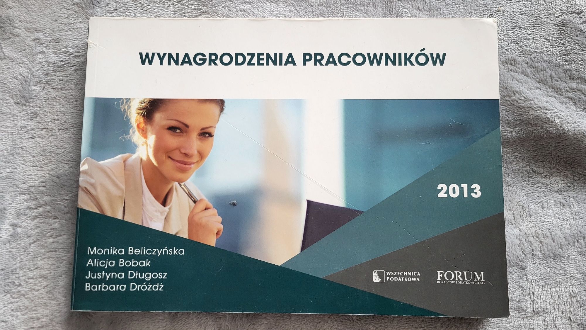 "Wynagrodzenia pracowników" Książka