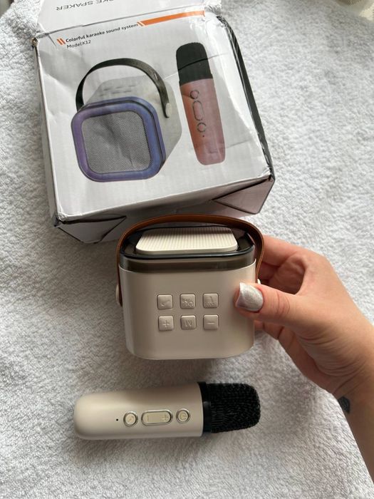 Караоке K12 блутуз колонка з мікрофоном