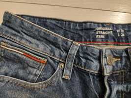 Spodnie Tommy Hilfiger original Straight Ryan jeans W30 L34 nowe