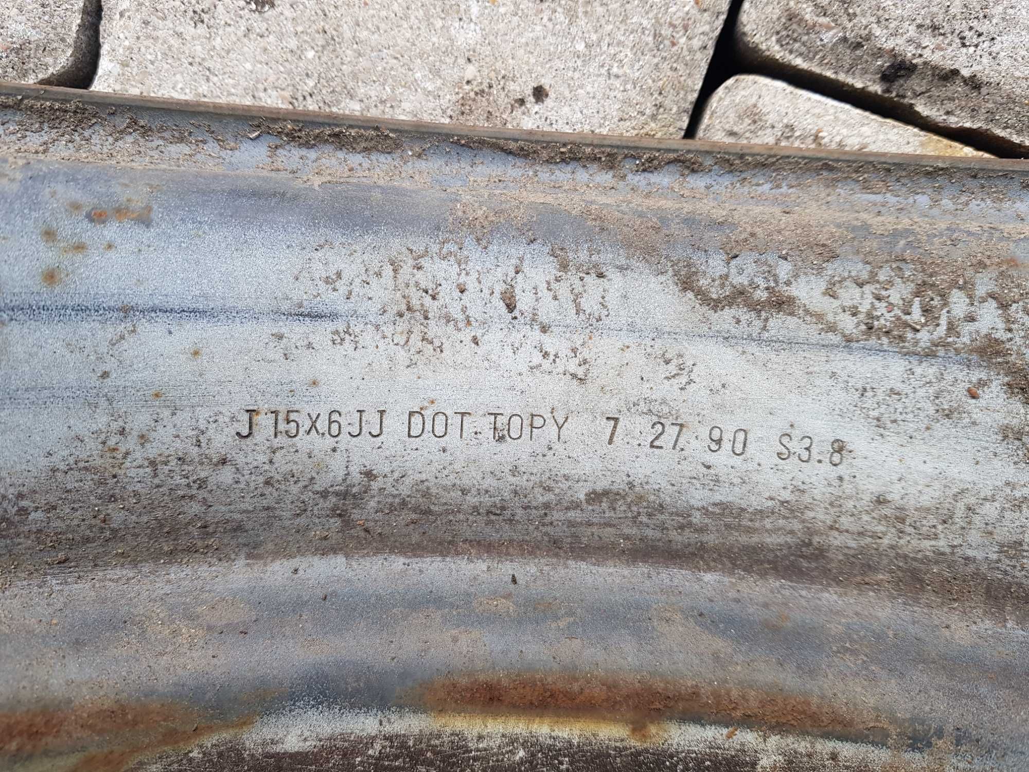 Felgi Felga Stalowa Stalówki 6x139.7 15" 6J Mitsubishi Pajero