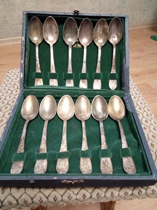 Ложки десертные мельхиор ,посеребрение 12 шт