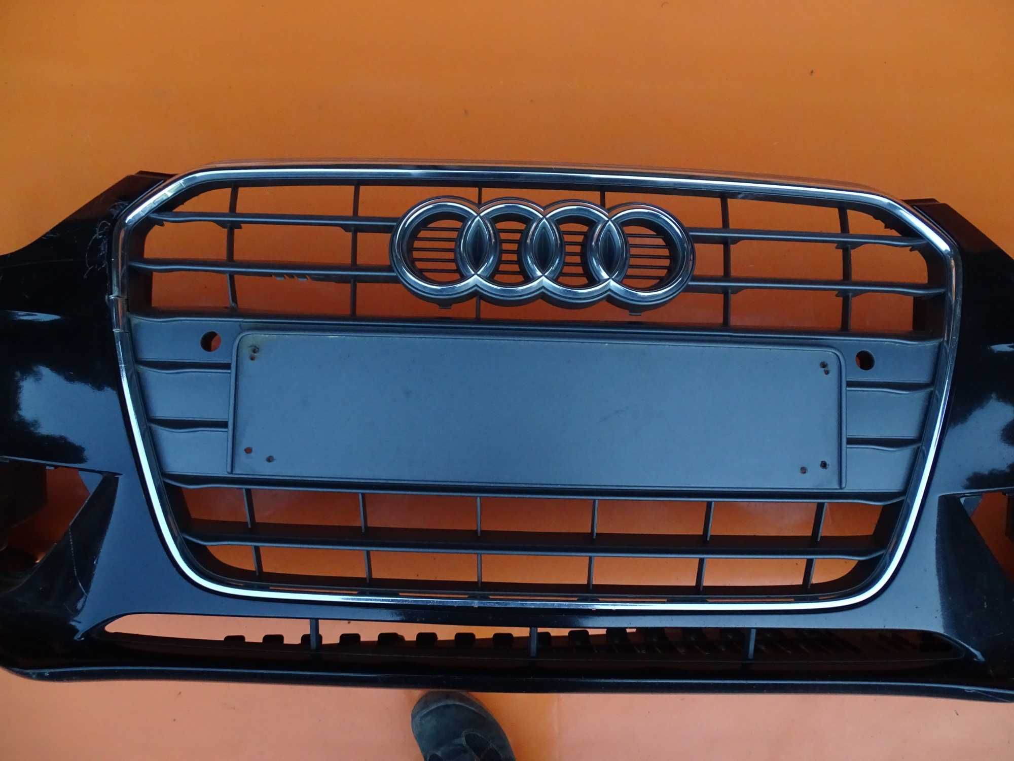 Audi A4 B8  8K0 LIFT 11-15  zderzak przód, osłona płyta pod zderzak