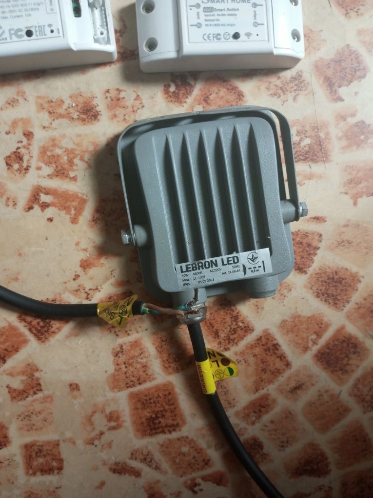 Wi-Fi реле Smart Switch, лампы, датчик