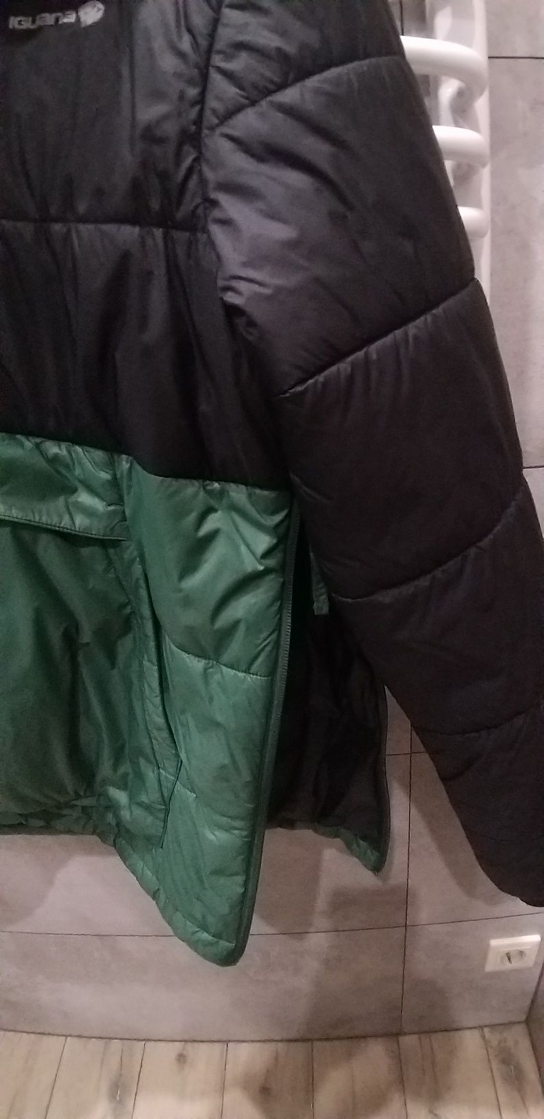 Kurtka zimowa uniseks,  młodzieżowa rozm M. Iguana. Jak nowa.