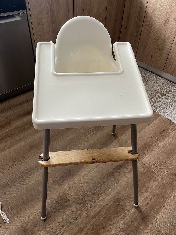 Cadeira IKEA refeição bebé