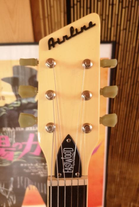 Eastwood Airline '59 Town & Country Deluxe