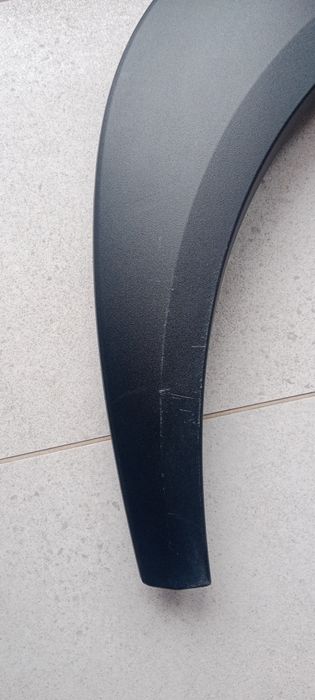 TOYOTA AYGO X  listwa błotnika tył tylna prawa