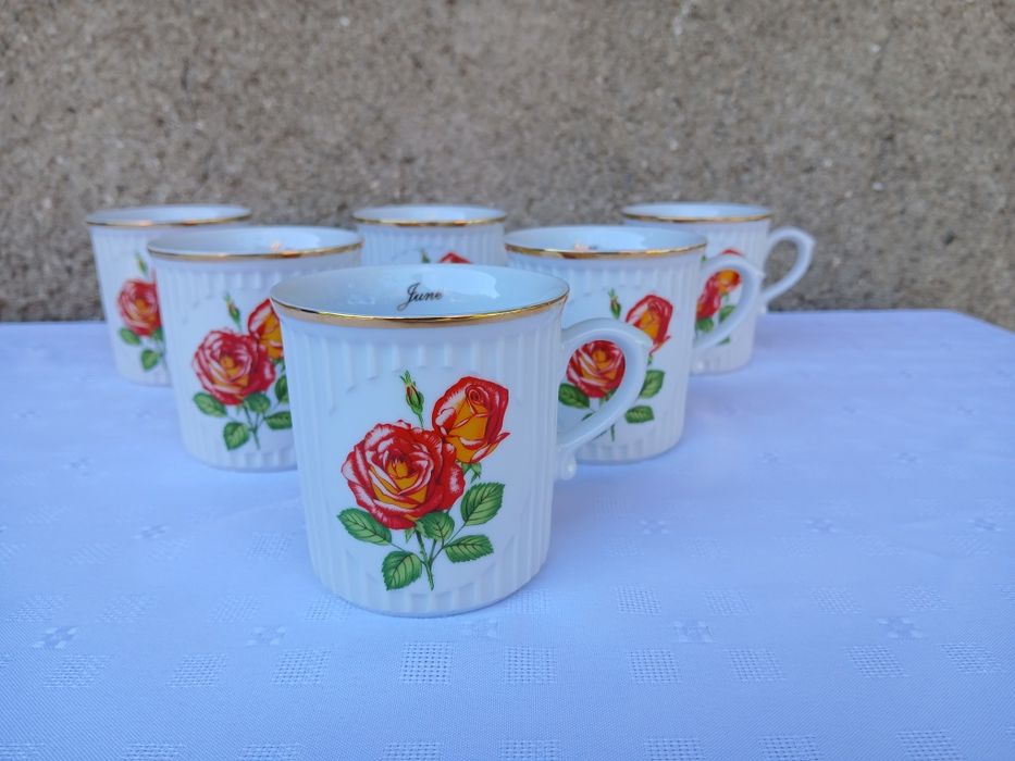 Горнятка кружки чашки Чехословакия Мейсенский букет посуда фарфор