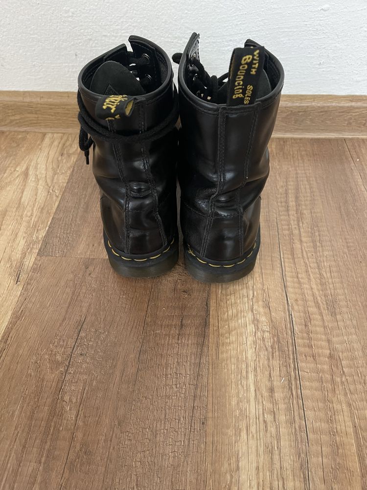 Glany trzewiki Dr. Martens