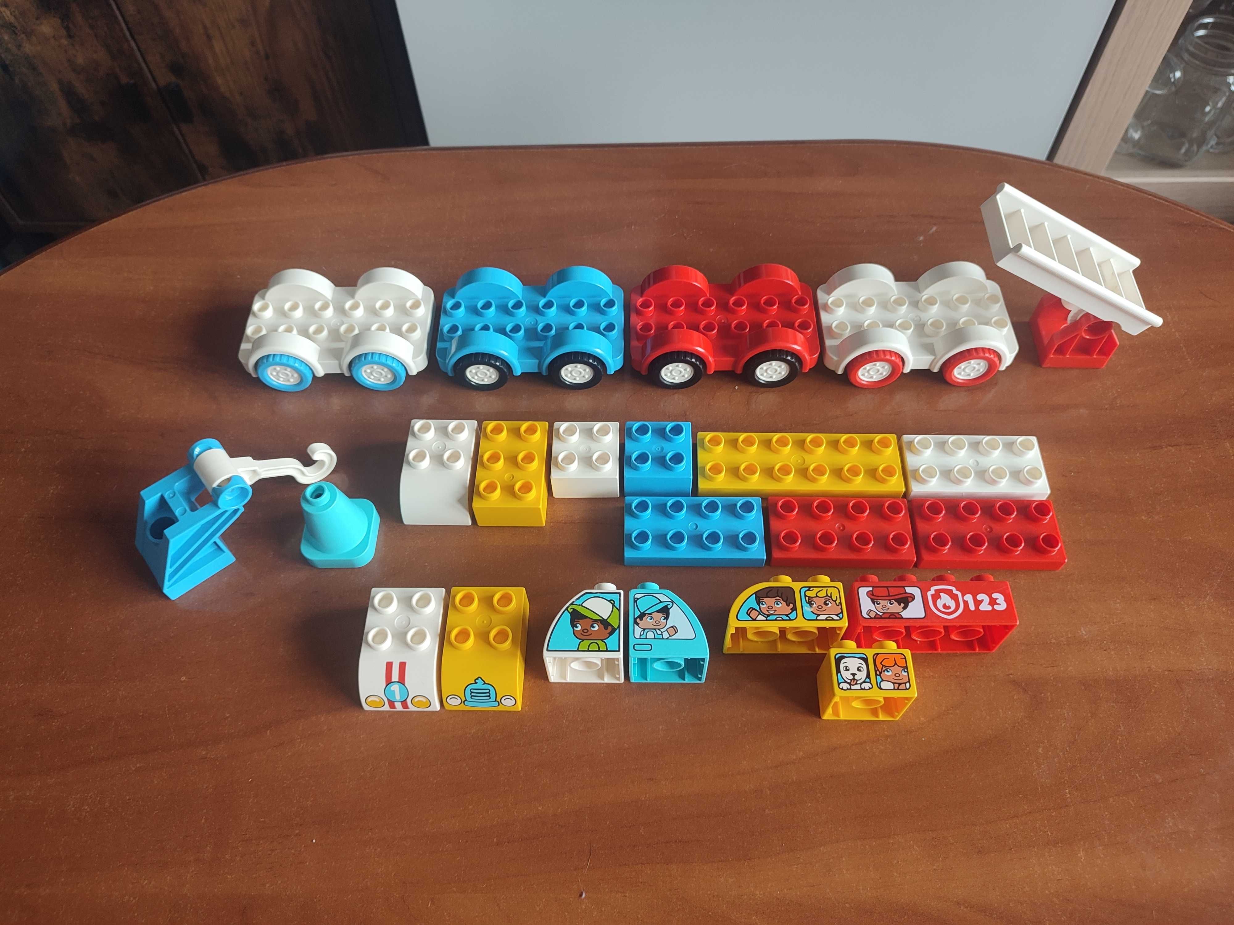 Lego Duplo 4 zestawy kreatywne pojazdy 10851 / 10860 / 10918 / 10917