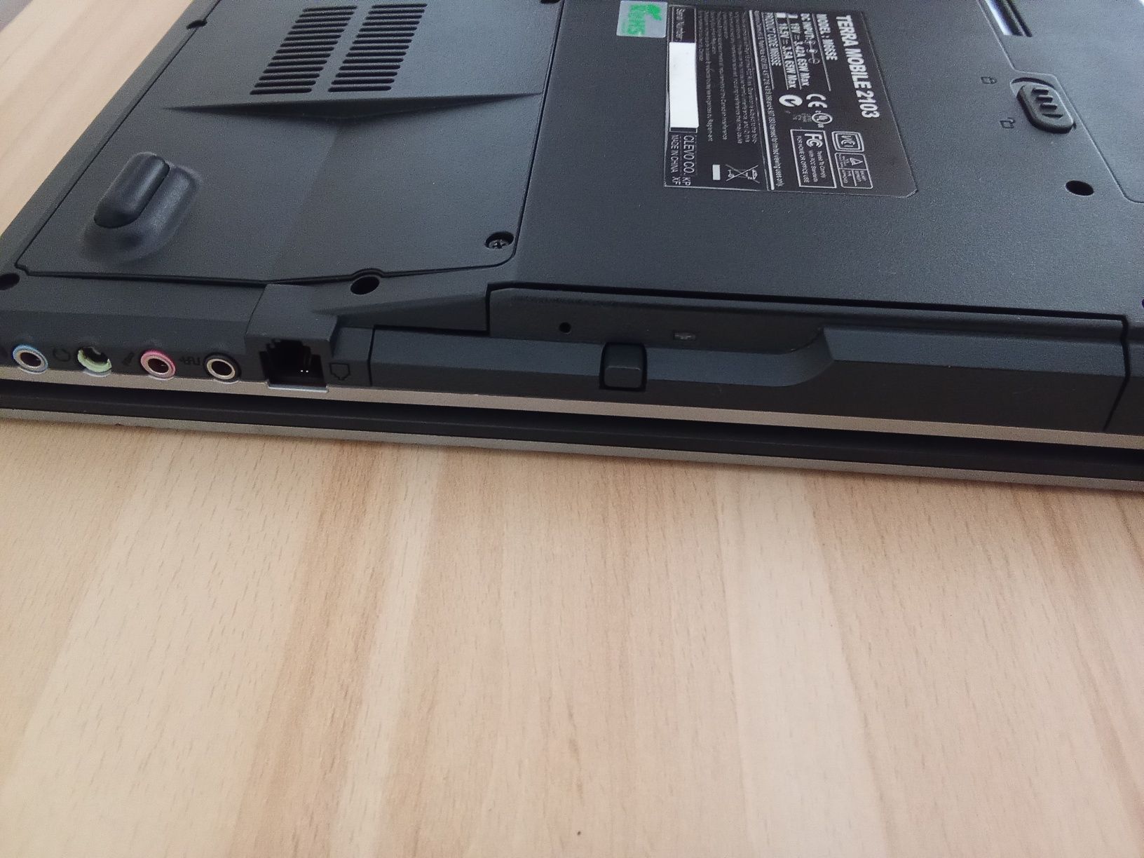 Laptop Terra Mobile 2103