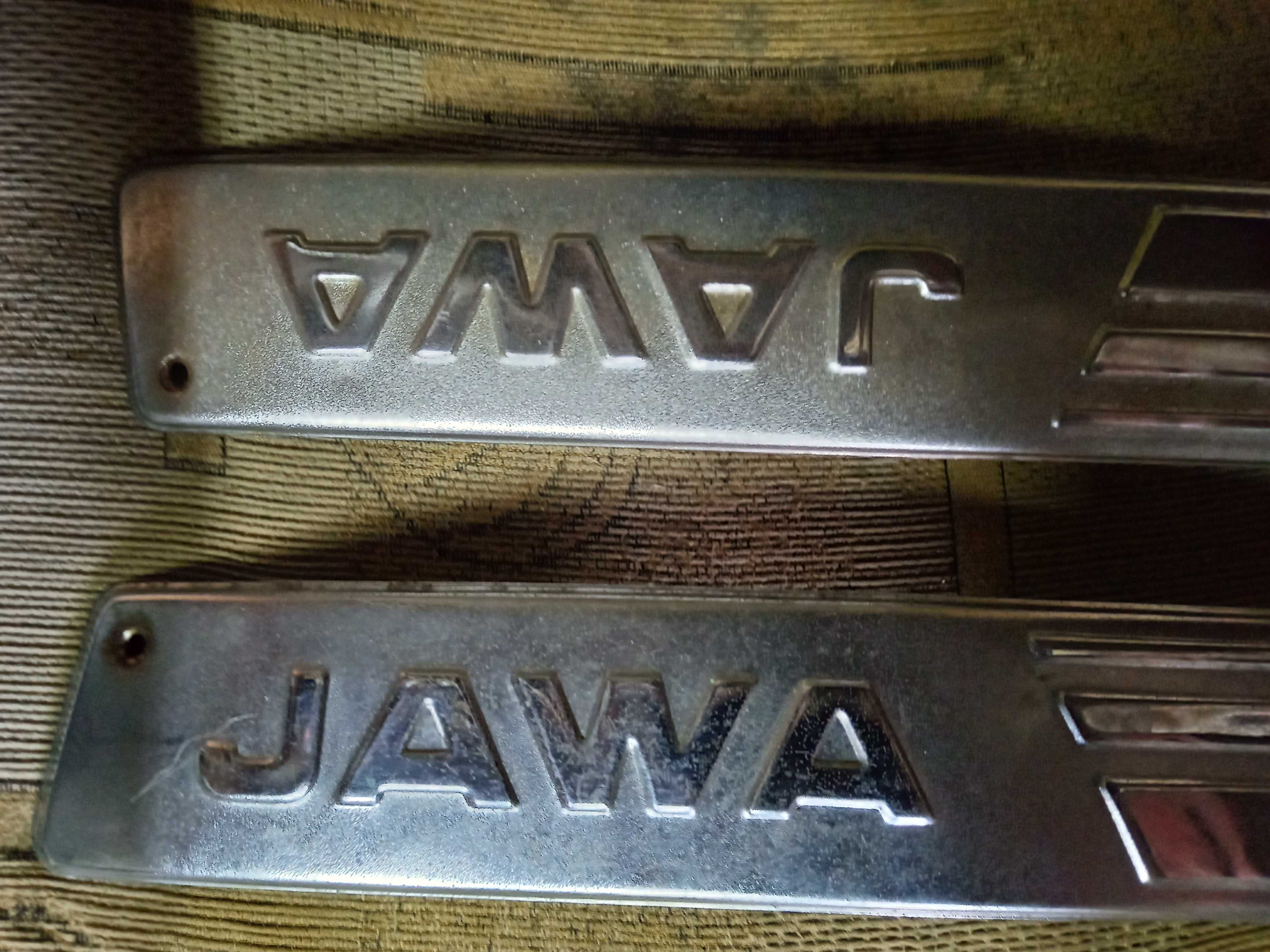 Znaczek emblemat logo de lux Jawa 350