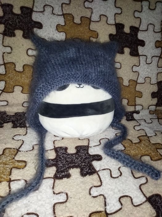 Продам шапку, чепчик з вушками