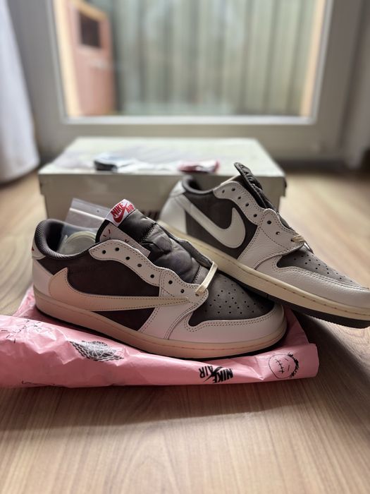 Air Jordan 1 Low OG SP Travis Scott