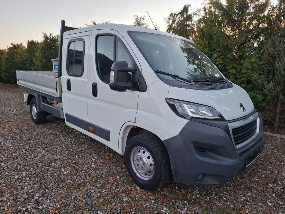 Peugeot Boxer  2.0d 130KM DOKA 7 miejsc Klimatyzacja Hak