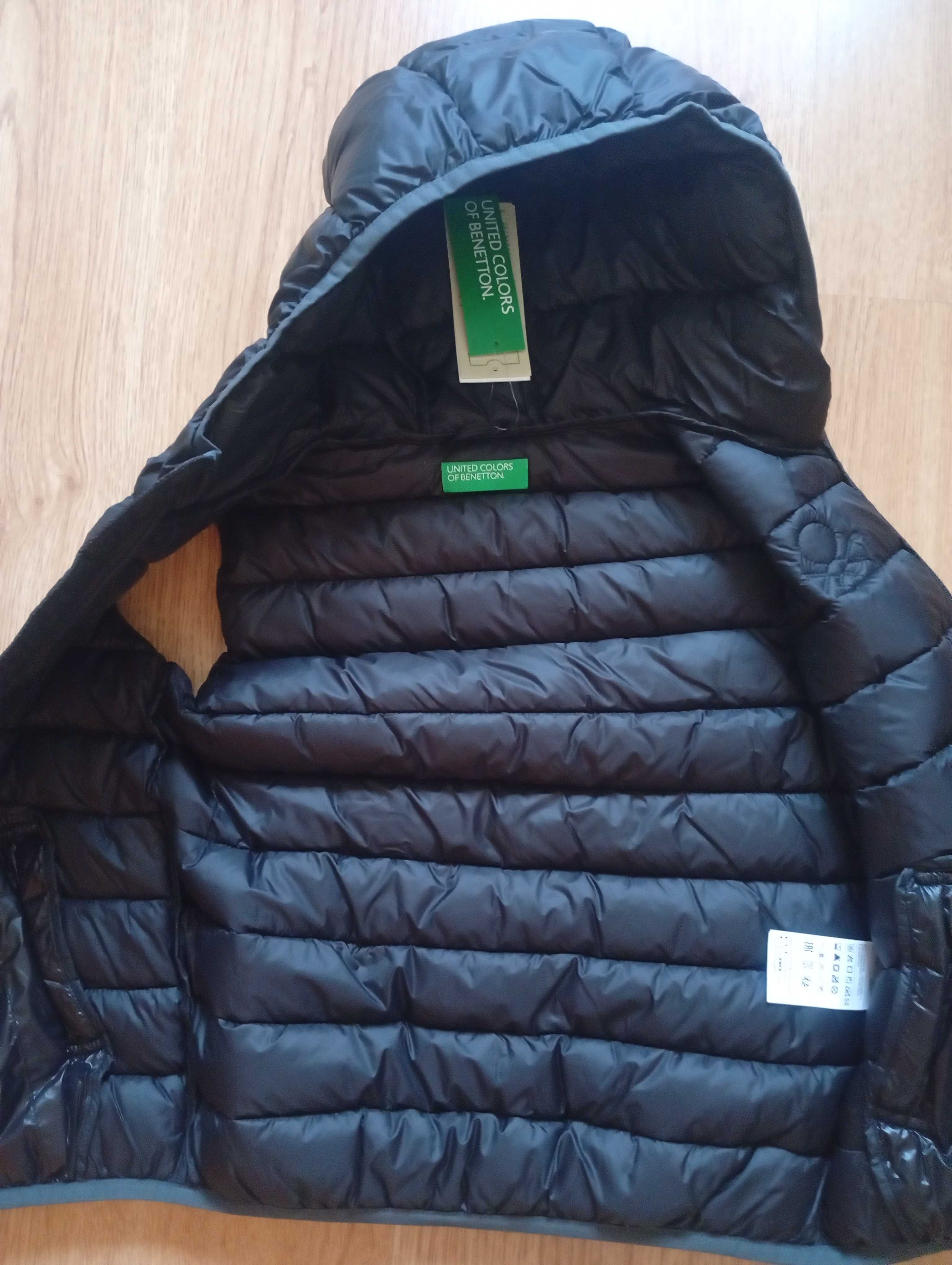 Colete acolchoado com capuz Benetton NOVO