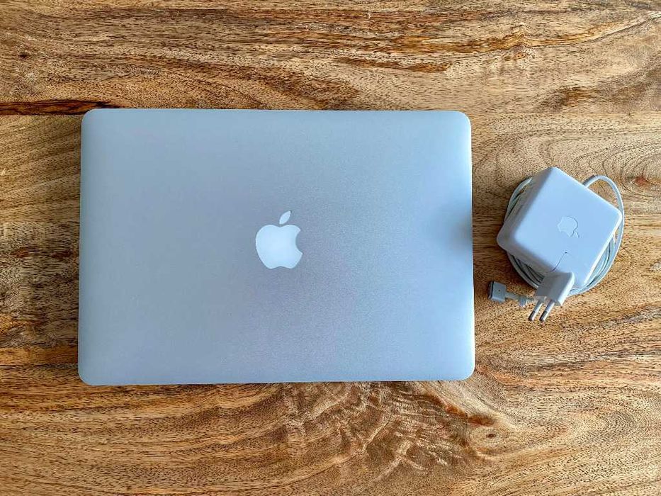 Apple MacBook Pro 13,3" Retina [MF839ZE/A]