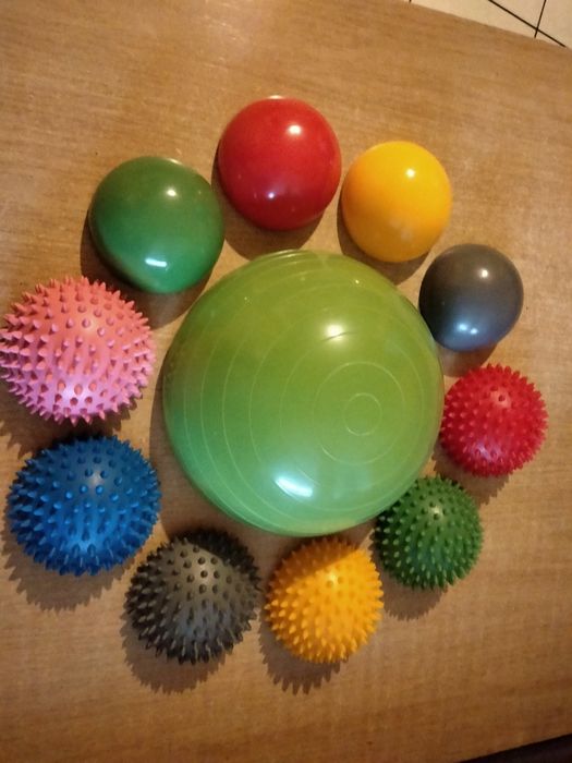 Akcesoria do ćwiczeń sensorycznych - nowe - aż 11 przedmiotów