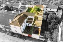Prédio e Moradia T2 em Amplo Terreno de 510m² | Azaruja