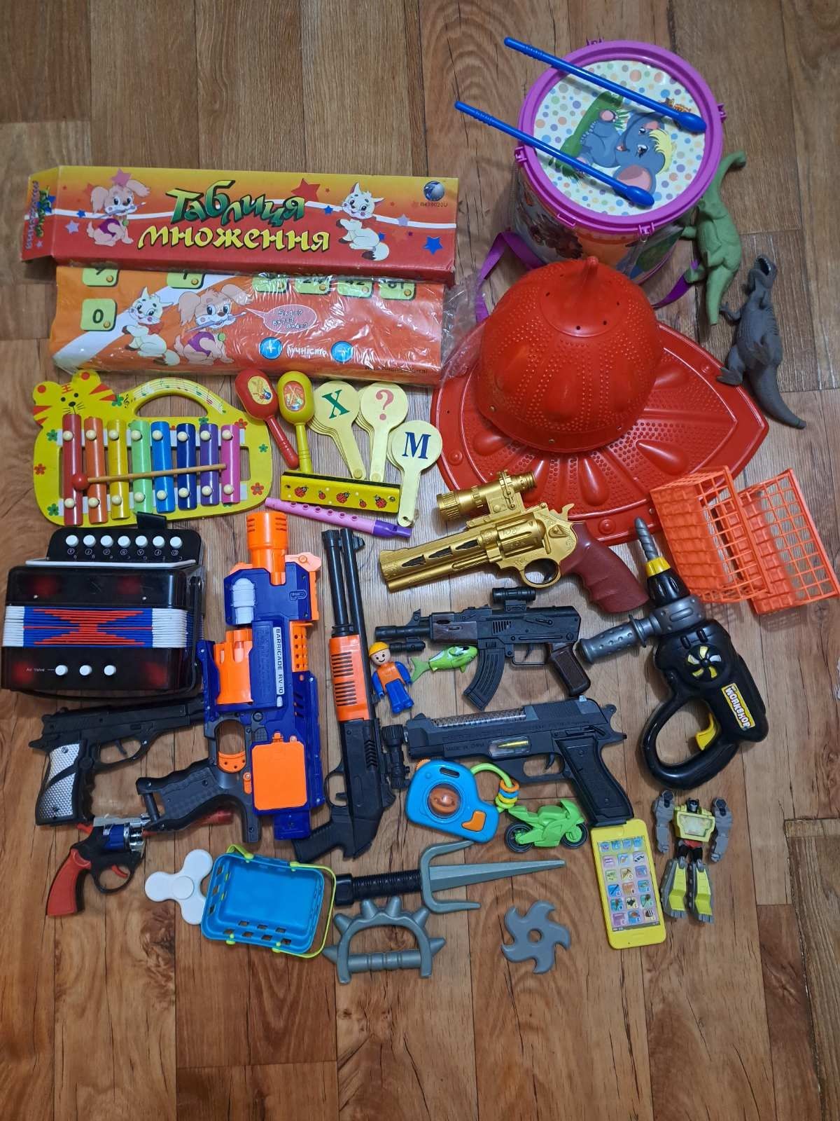 Детские игрушки б.у