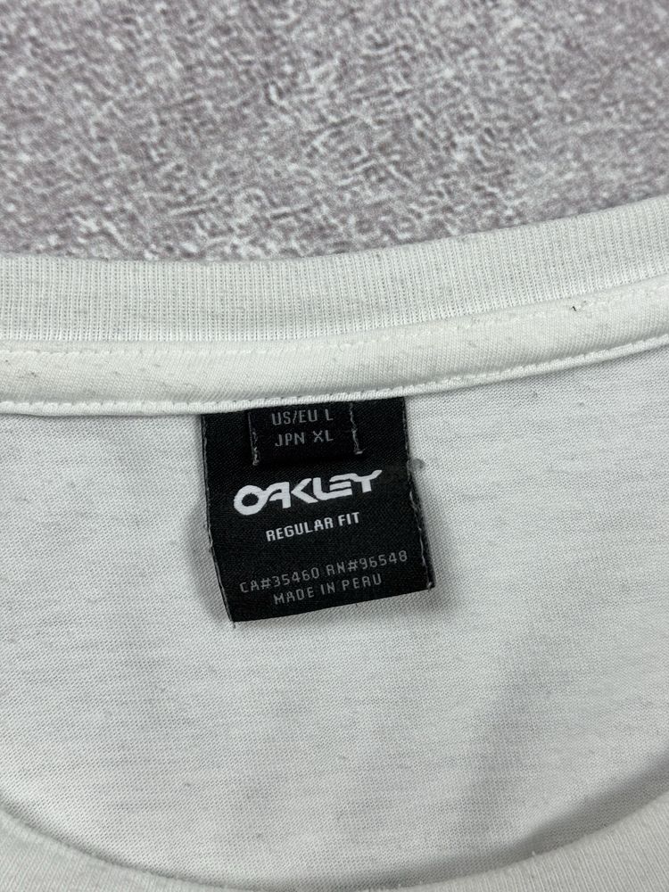 Мужская футболка oakley