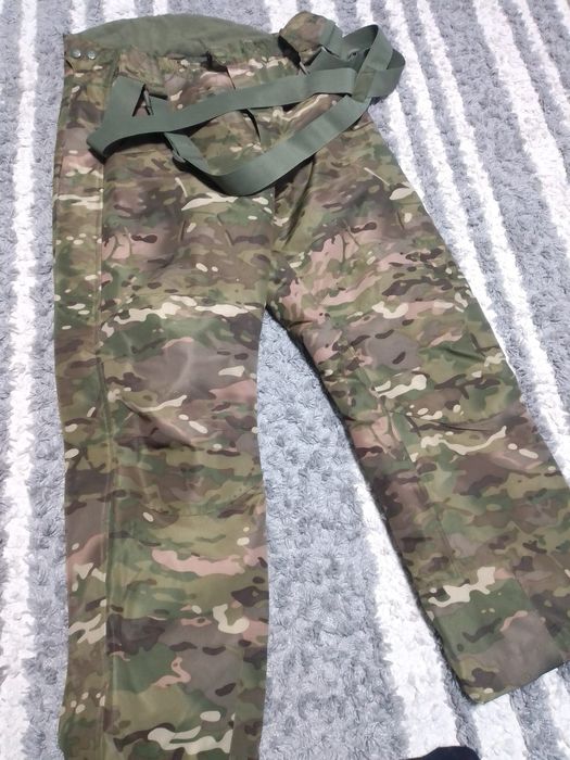 Зимова куртка і штани комбінезон військовий мультикам, костюм