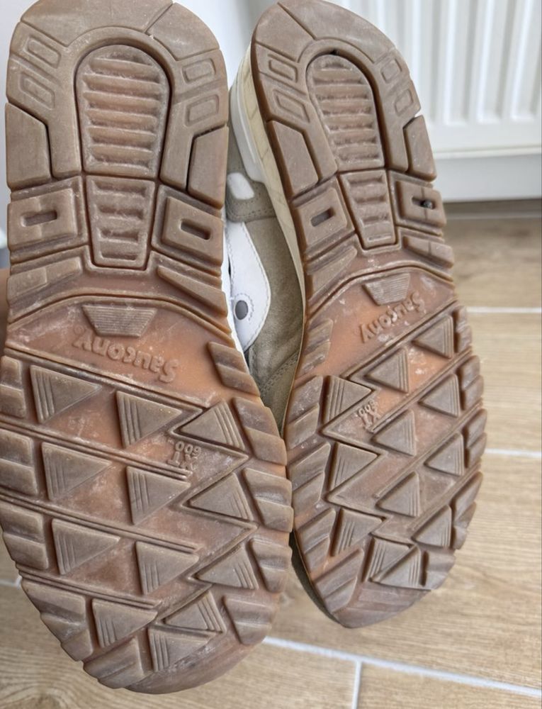 Кросівки Saucony