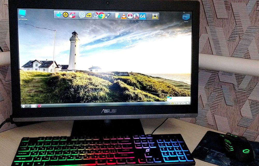 Asus v220ib (8gb DDR3L 1600)