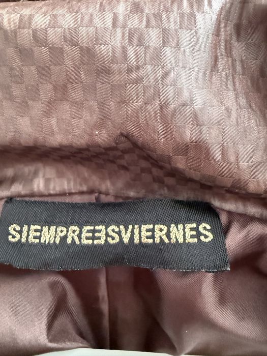 Gabardine de mulher castanha