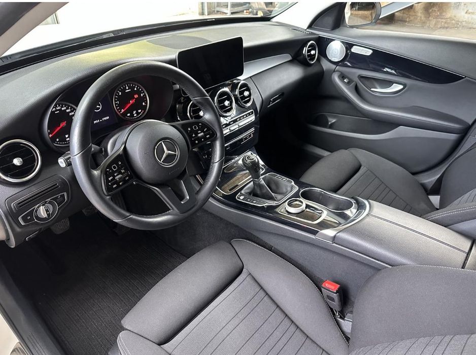 Mercedes-Benz C200 Avantgarde