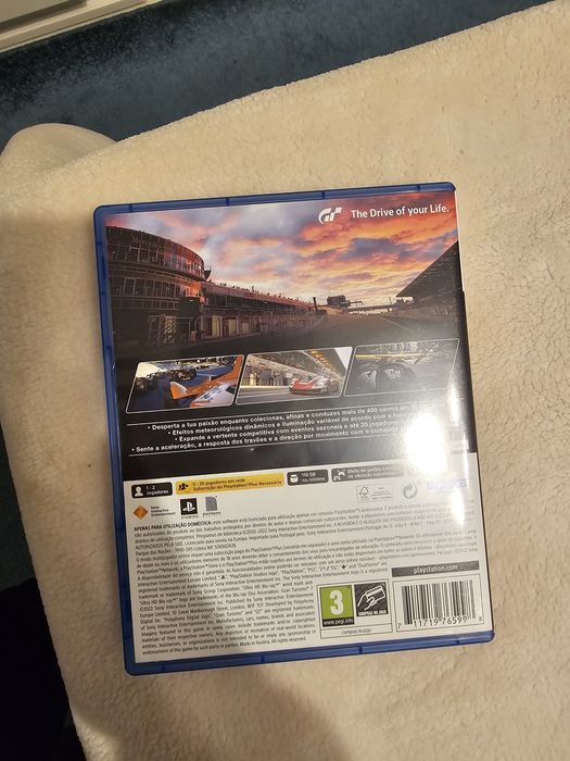 Gran turismo 7 PS5 usado 1 vez