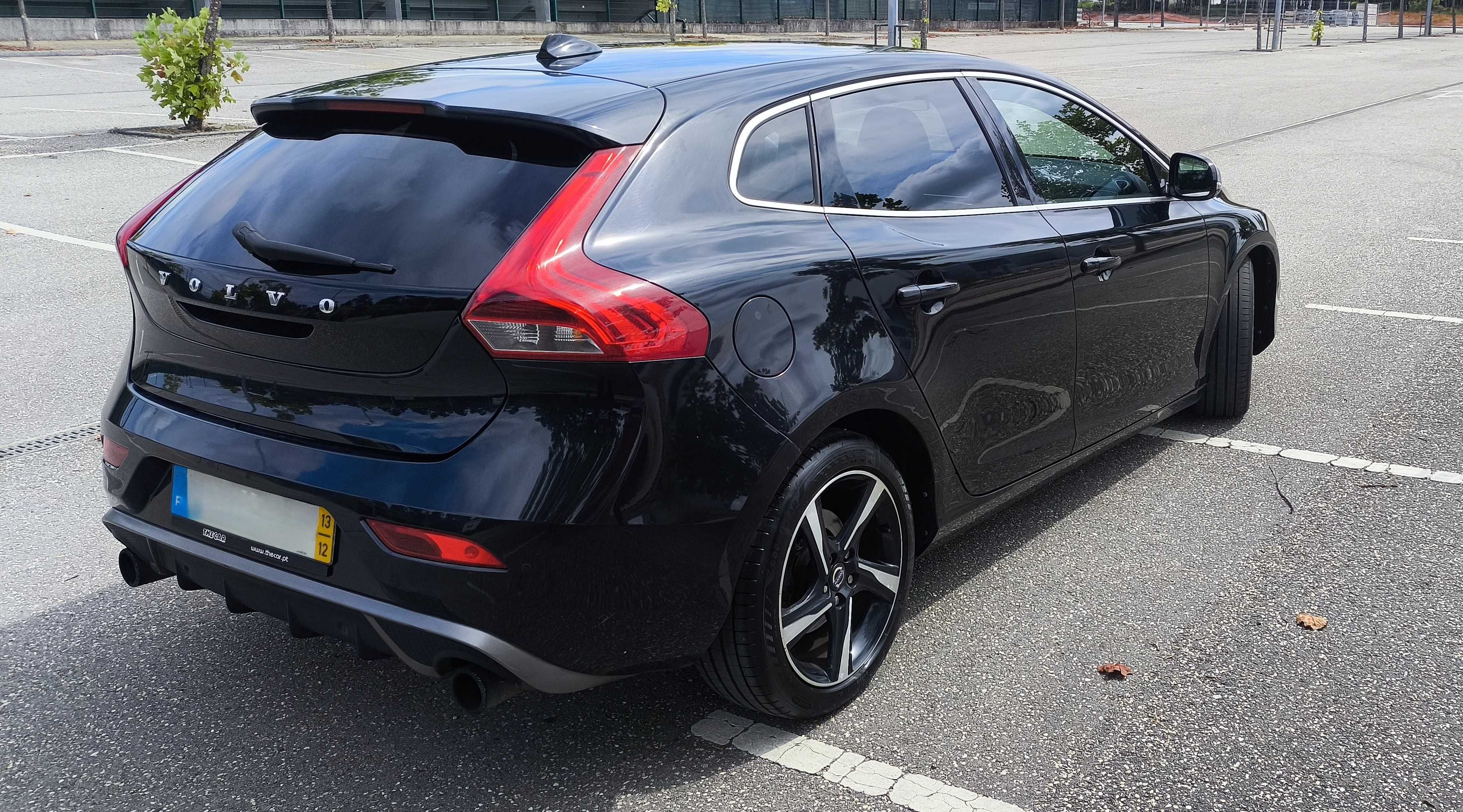Volvo V40 R-Design