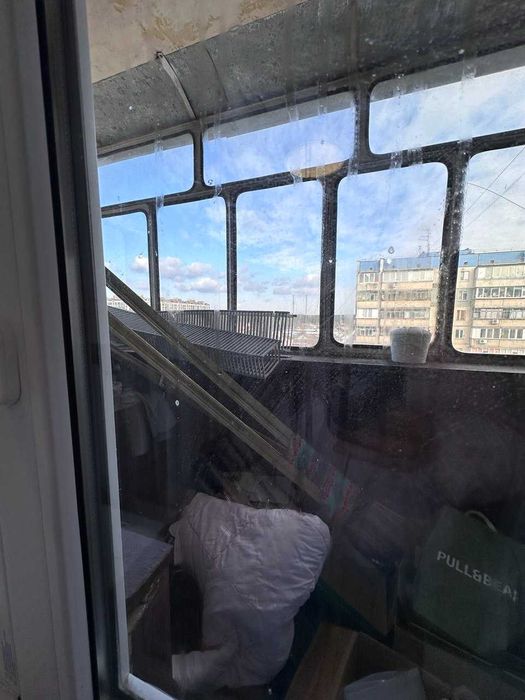 Продаж трикімнатної квартири в Києві, з ремонтом та меблями