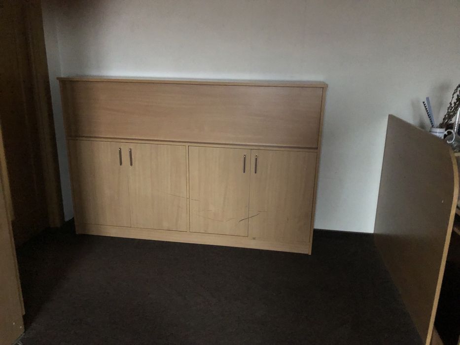 Меблі офісні (розпродаж)