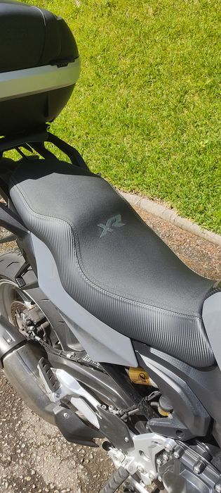 BMW F900XR 2022 - vários extras