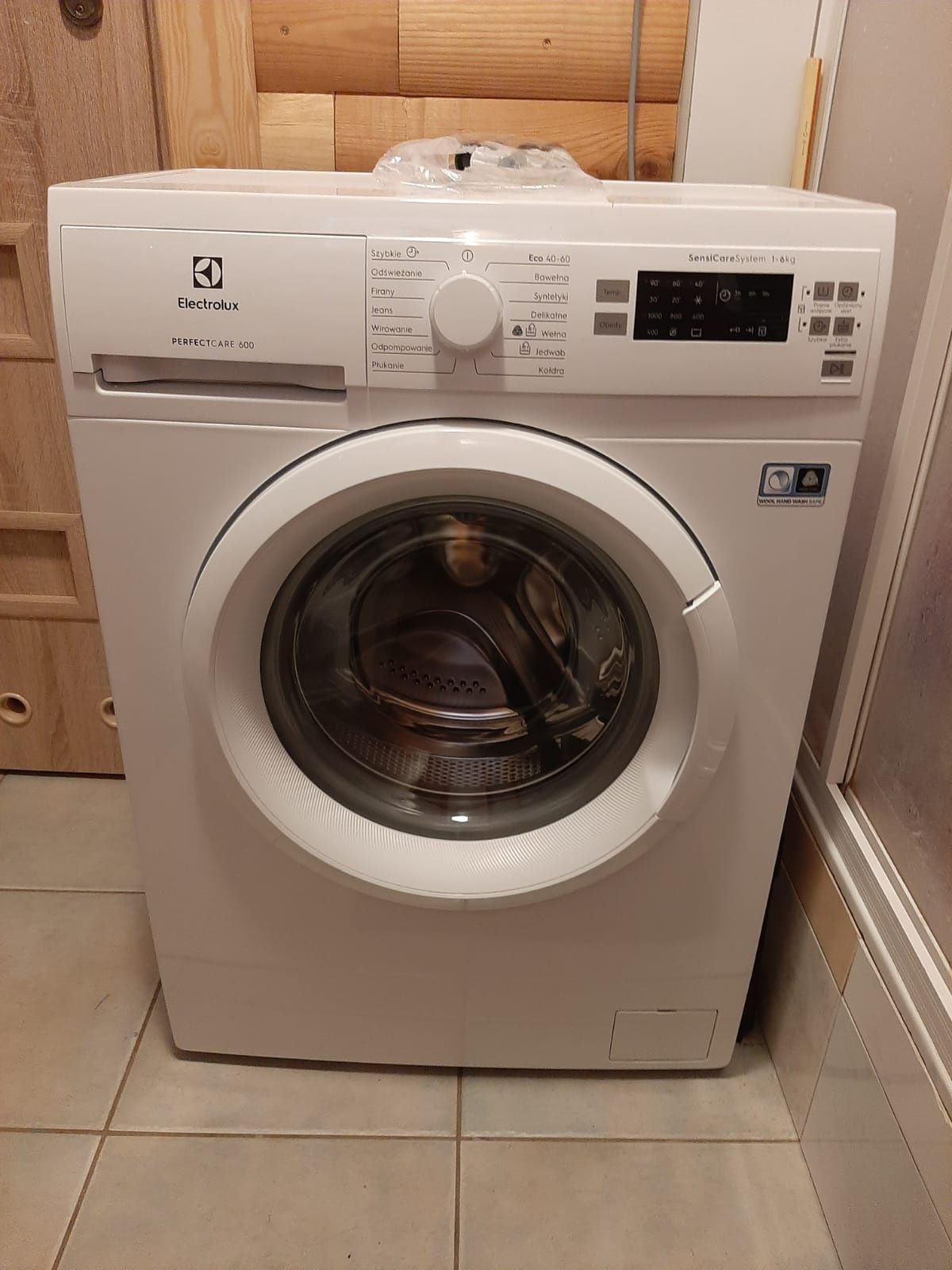 Nowa pralka ELECTROLUX 6 KG slim