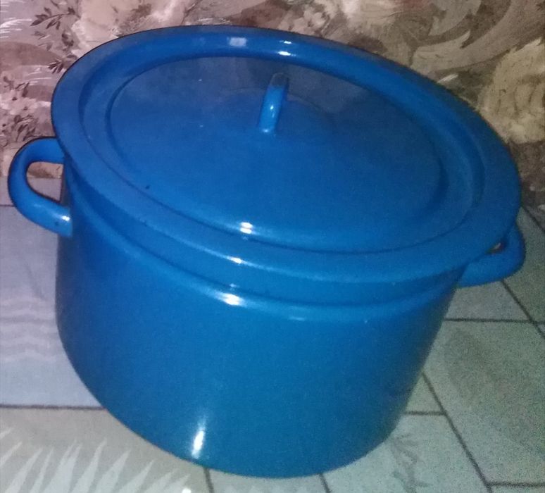 ДщКаструля. Відро.