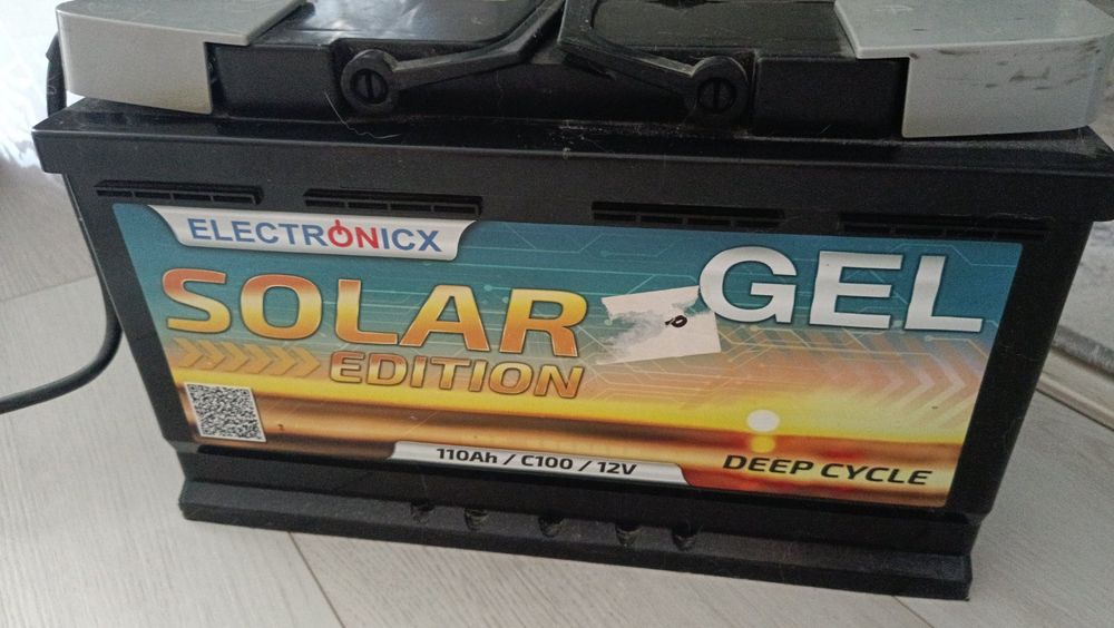 Продам гелевий акумулятор  12 v 110A Solar Edition dep Cycle