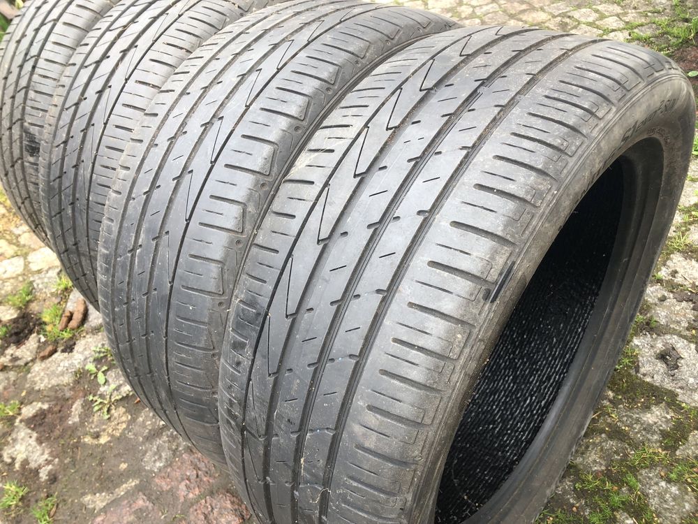 Opony Letnie Hankook 235/50R19 2szt 6MM 2szt 4,3MM 2017rok komplet SUV