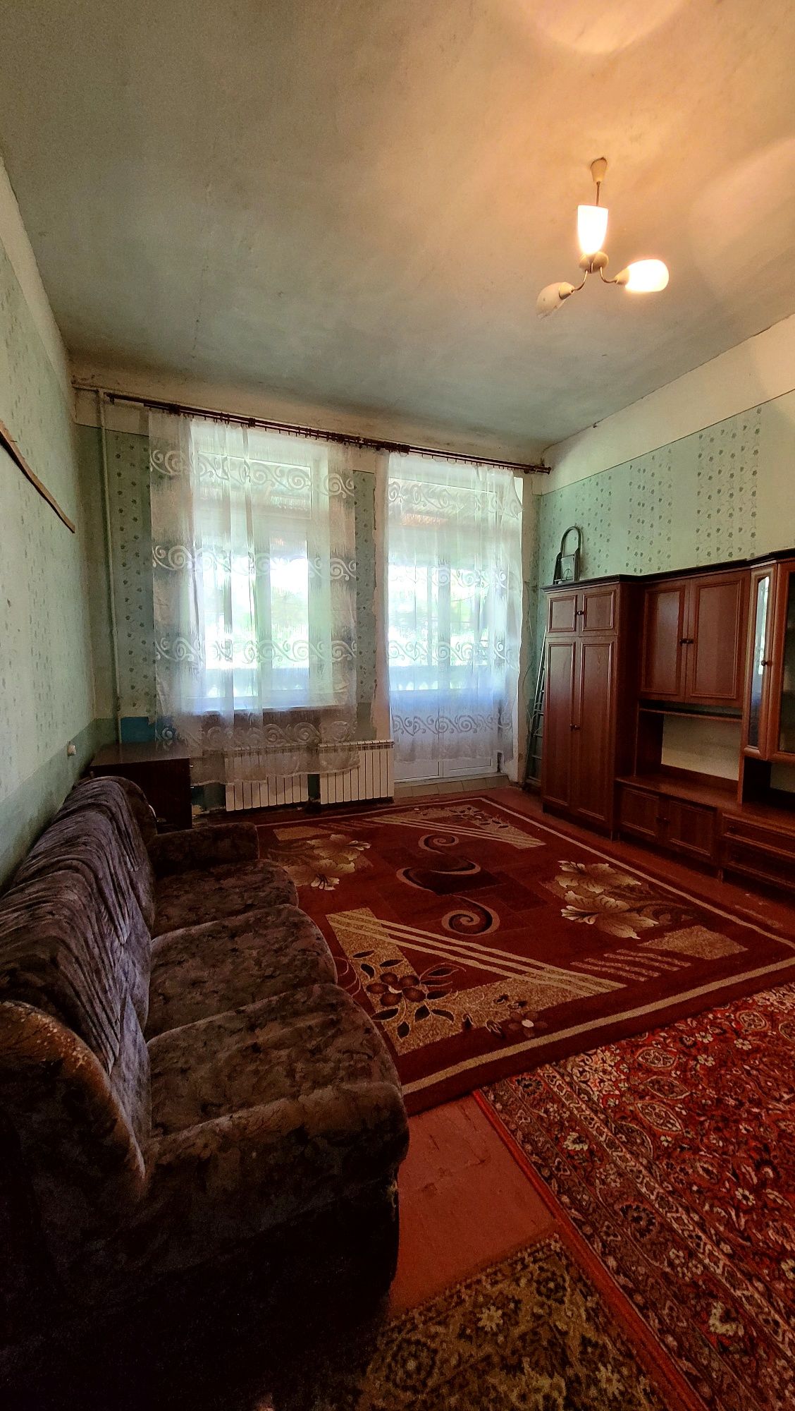 Продам гостинку 24.5м на 2м эт, Героев Харькова, 122, метро Заводская