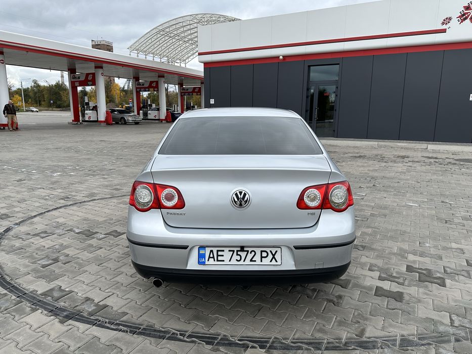 Volkswagen Passat B6 1.6FSI