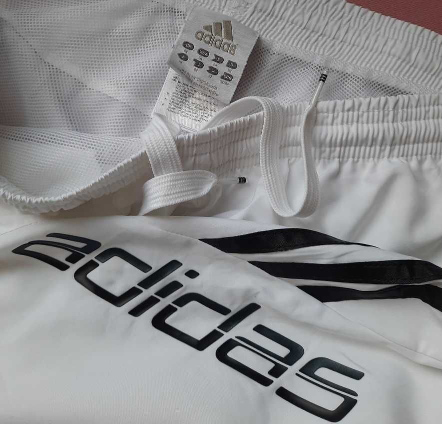 Adidas Uniseks spodnie sportowe białe czarne logo szorty M L